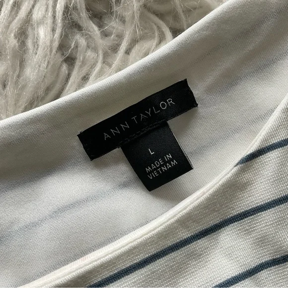 ANN‎ TAYLOR Striped Side Tie Sheath Dress In Winter White - Picture 3 of 5